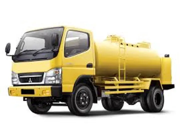 SEDOT WC SAMPAI HABIS di Cicendo